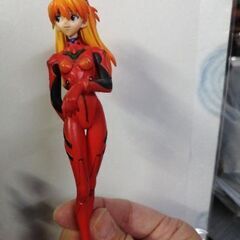 エヴァ　フィギュア一体2000円の画像