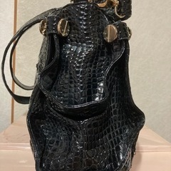 黒　ハンドバッグの画像