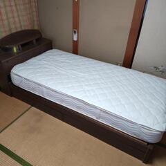 シングルベッドあげます。