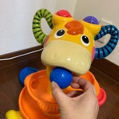 差し上げます　ボールくるくるおもちゃの画像