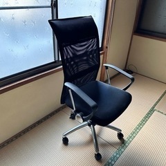 オフィスチェアーの画像