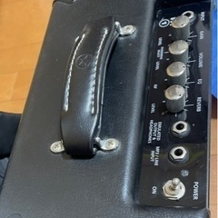 ❗️一点限り27000円引き❗️ブラックスター　1W真空管コンボアンプの画像