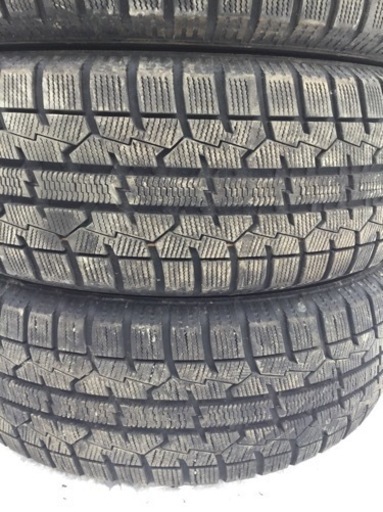 バリ溝 205/60R16 TOYO スタッドレスタイヤ 4本セット
