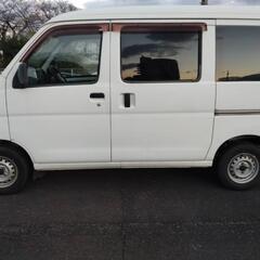 【ご成約】🚐ダイハツ🚐 ハイゼットカーゴ  車検令和６年３月まで！ 5MTの画像