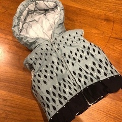 80☆試着のみ☆シアンシアン リバーシブルベストの画像