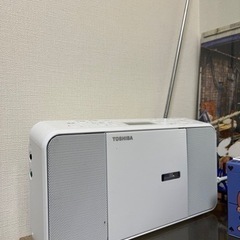 TOSHIBA CDプレーヤー(ラジオ機能付き)の画像