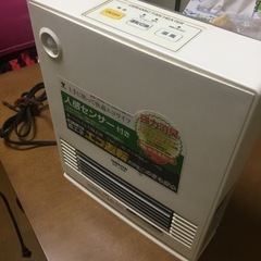 YAMAZEN ヤマゼン DSF-VA08(W) [消臭セラミックファンヒーター 人感センサー付 ナチュラルホワイト]の画像