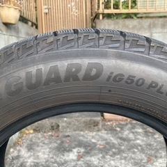 ★★ 残溝多い！　ヨコハマスタッドレスタイヤ　アイスガード　185/65R15  4本セット！　★★の画像