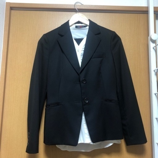 4点セットスーツ　9号　ViVi fleurs 年内処分