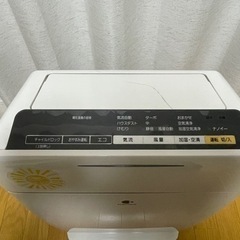 パナソニック　加湿空気清浄機の画像