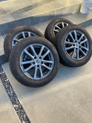 国産スタッドレス　オートバックス ノーストレック N3i  205/60R16