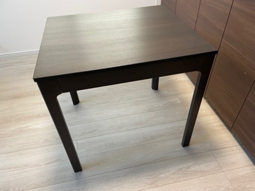ダイニングテーブル IKEA EKEDALEN