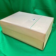 【値下げしました】 新品未使用　富士紡アクリル毛布　贈答箱入り　140 x 200の画像