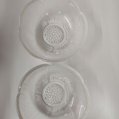 デザート皿？花びら風？　2個セット