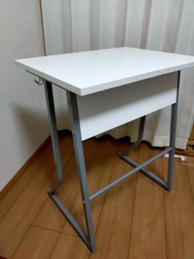 ★学習机　美品　コンパクト　２台あります★