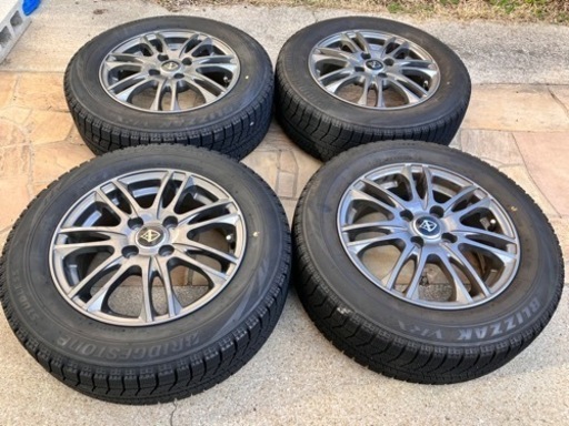 スタッドレスタイヤ14インチ4本セット