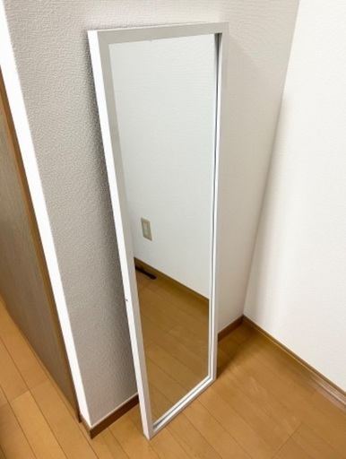 ニトリ　全身鏡（壁に立て掛け）　2022年購入