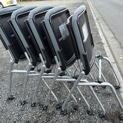 オフィスチェア　事務家具　キャスター付き　折りたたみ式スタッキング5脚セット