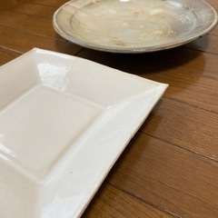 皿の画像