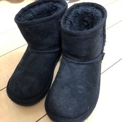 ムートン調ブーツ　17センチ