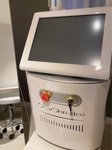 クリアスキンネオ　光脱毛機　【お買得】