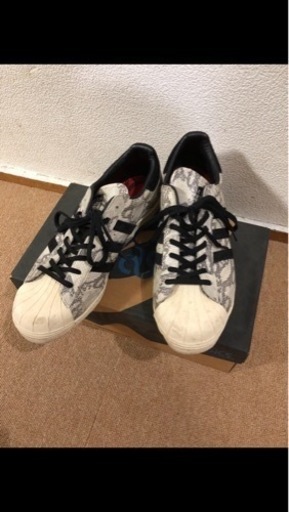 お値下げadidas  美品です