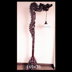 龍のランプ(骨董品)の画像