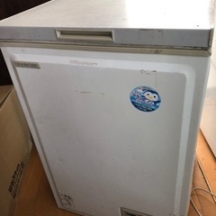 冷凍ストッカー