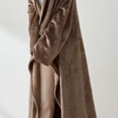 分かりづらいですが着る毛布