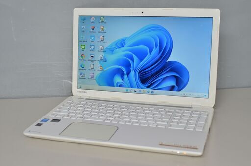 最新Windows11+office 新品爆速SSD256GB 東芝dynabook T554/45KW3D 高性能core i3-4005U/メモリ4GB/無線/15.6インチ/DVDマルチ/webカメラ