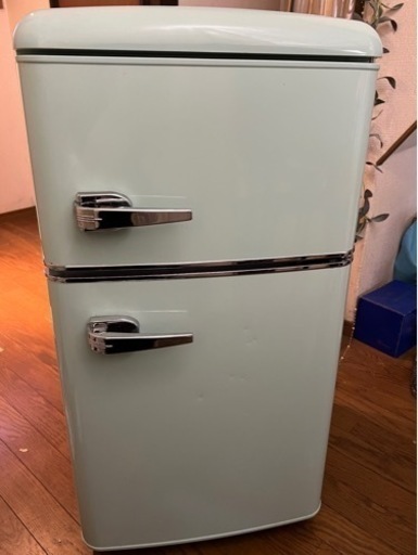 【29日お取引限定価格です】レトロ冷蔵庫　81L PRR-082D-LG ライトグリーン