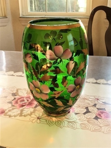 フラワーベース　花柄花瓶