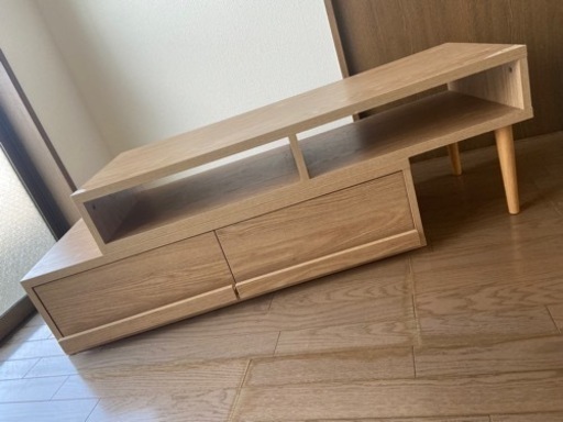 テレビ台　傷あり