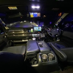 HIACE 4型 ミドルルーフ　バン8ナンバー　ハイエースワイドの画像