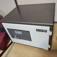 耐火金庫　EIKO マグネットロック式　SSM-4
