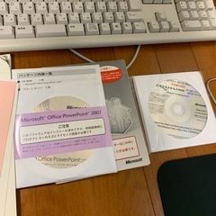 東芝　TOSHIBA デスクトップPC モニターセット　Office付きの画像