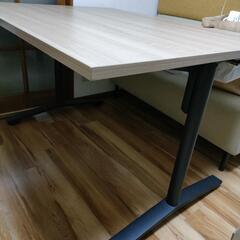 【引取謝礼あり】120×90cm ファミレスのようなテーブルの画像