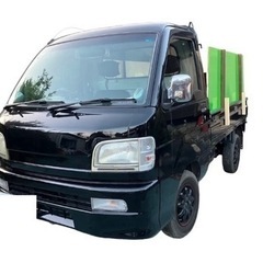 全塗装　ブラック　業者さんにてオールペイントしてもらいました。軽バン　軽トラック　ダイハツハイゼットの画像