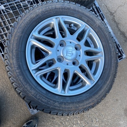 冬タイヤ アルミホイール付き　155/65R13