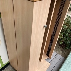中古　CDラック　両扉付きの画像