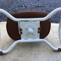 中古　らくらく骨盤運動マシン　ながらウォークの画像