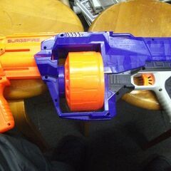 NERF ナーフ　SURGEFIRE　こどものおもちゃ 