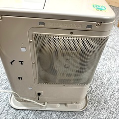 SHARP 石油ファンヒーター OK-3H1　98年製　 ６～８畳用です。の画像