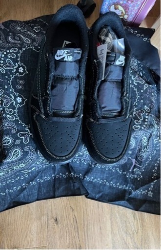 ナイキエアジョーダン1LOW x travis scott 25.5cm