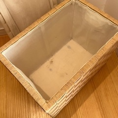 スツール　もの入れ　腰掛け　おもちゃ　収納の画像