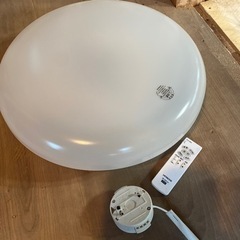 日立 LEDシーリングライト2022年製 美品 6-8畳