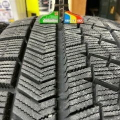 バリ山185/55R16スタッドレスアルミ付き4本の画像