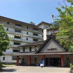 【急募】家賃光熱費負担可！時給1500円！リゾートホテルでフロン...