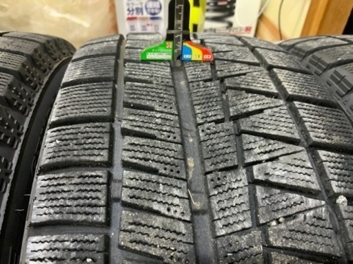 スタッドレス215/55R17アルミ付4本セット