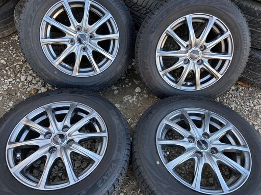 【お取引確定】スタッドレスタイヤ ブリヂストン 14インチ 中古・美品 4穴 ホイール付き×4本セット